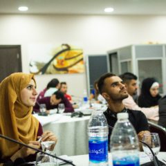 Jordaanse jongeren trainen in campagnevoeren